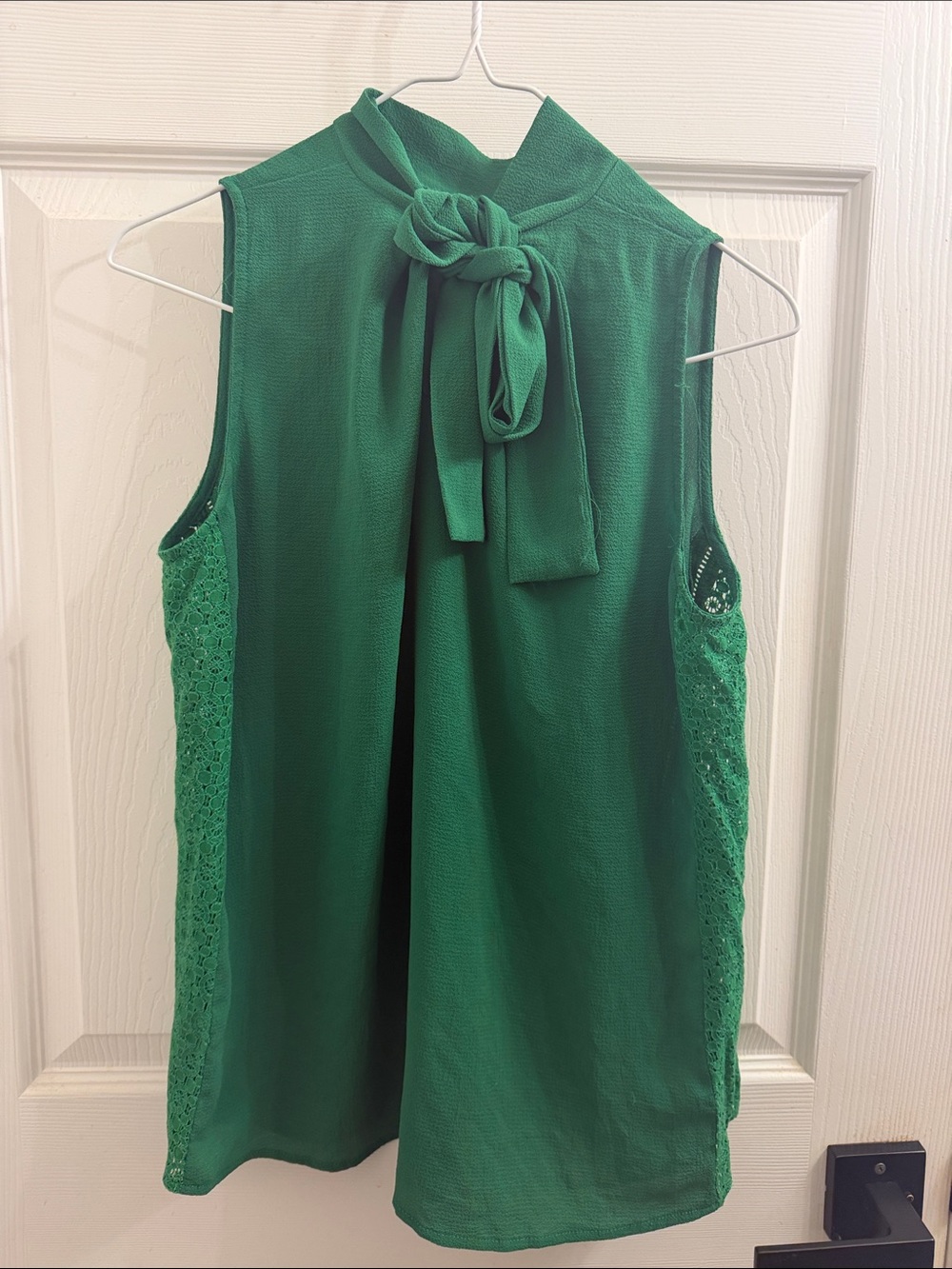hazel Green Sleeveless Tie-Neck Blouse with Lace Sides